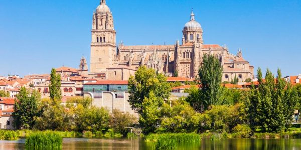 Salamanca,Cathedral,Is,A,Late,Gothic,And,Baroque,Catedral,In